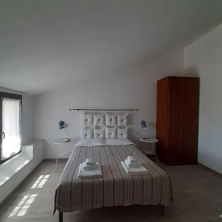 Cuscino E Cappuccino アルゲーロ