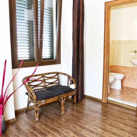 Cuscino E Cappuccino אלגהרו