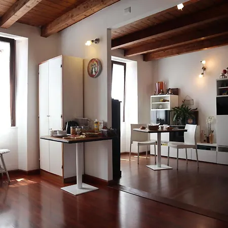 Cuscino E Cappuccino 3* アルゲーロ