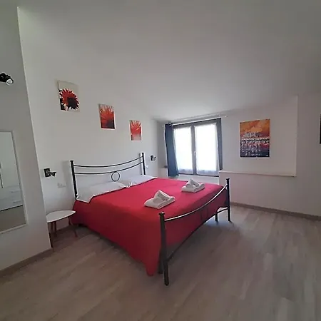 Cuscino E Cappuccino Nocleg ze śniadaniem
