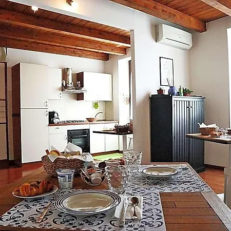 Cuscino E Cappuccino Nocleg ze śniadaniem Alghero