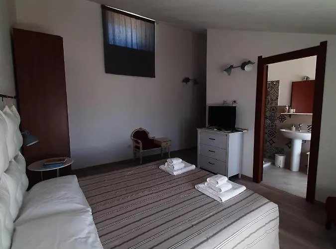 Cuscino E Cappuccino Альгеро